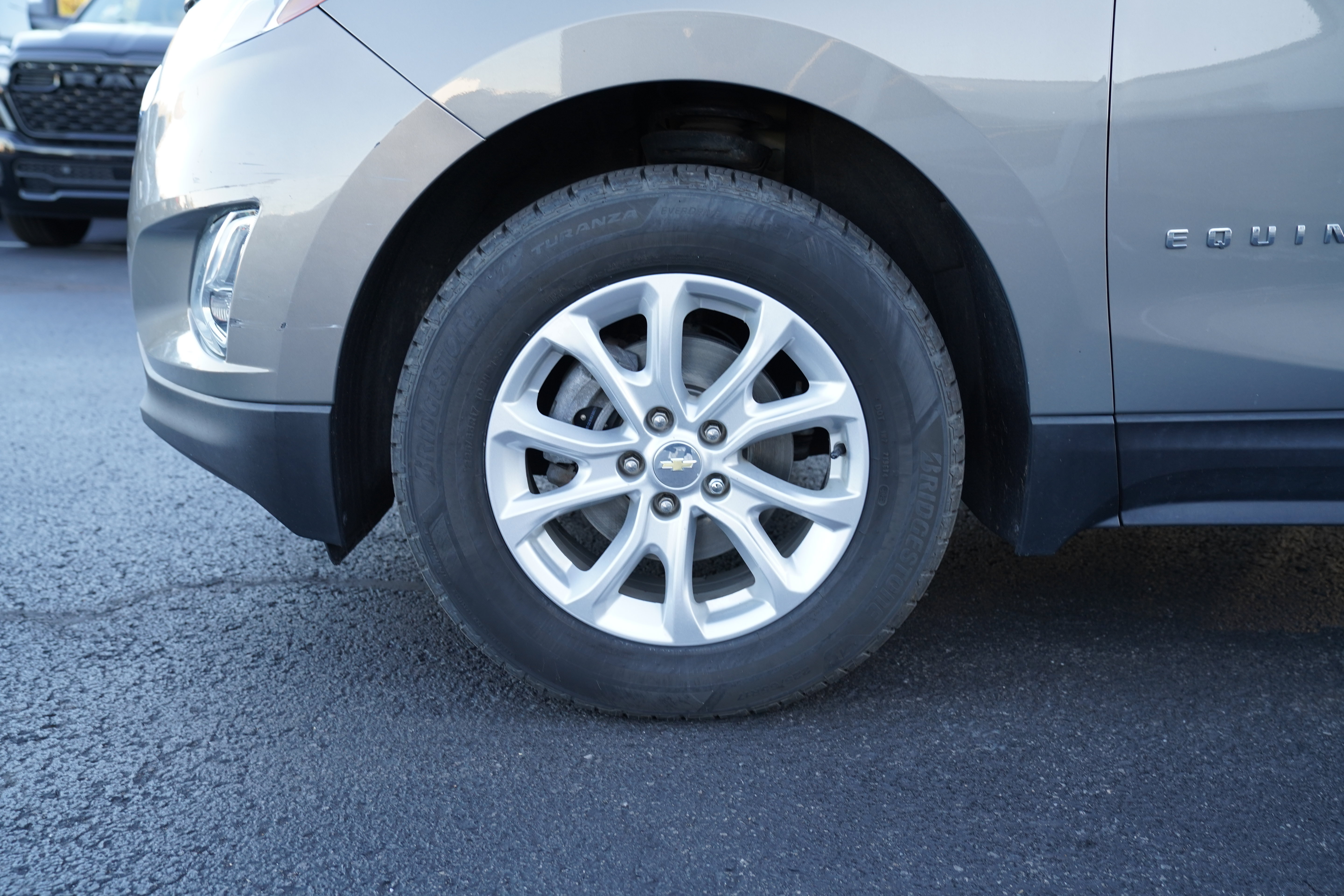 Used 2018 Chevrolet Equinox LT AWD/4WD image 14