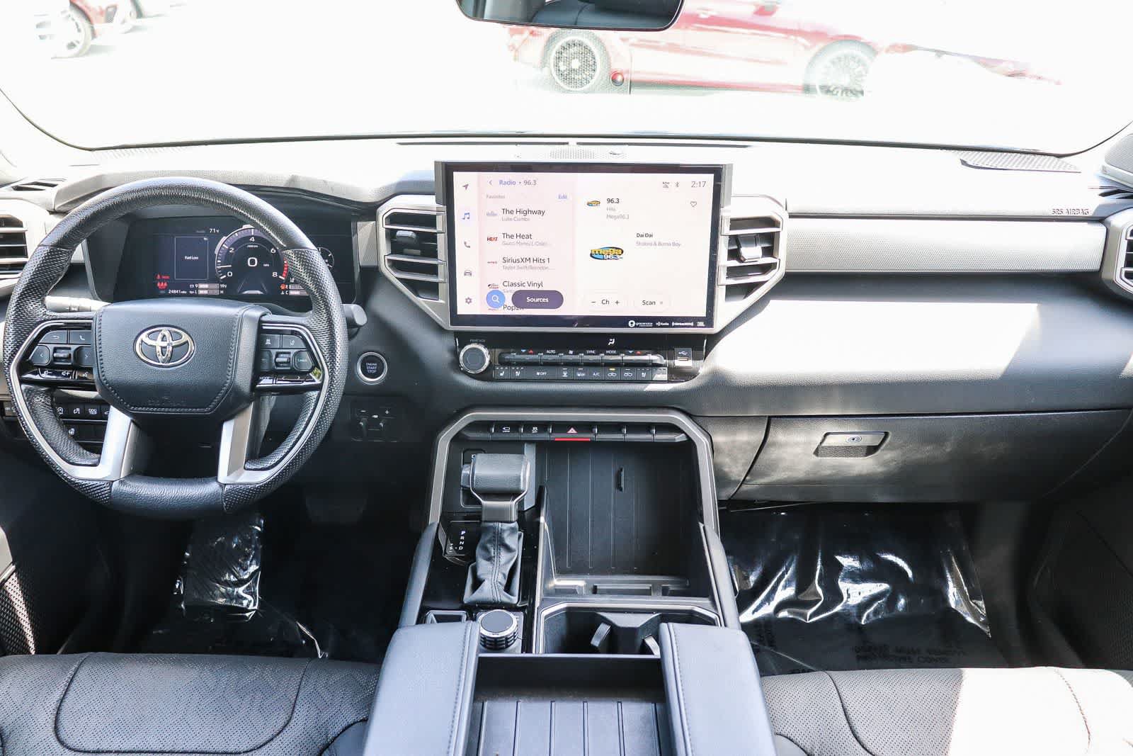 Used 2024 Toyota Tundra Limited AWD/4WD image 13