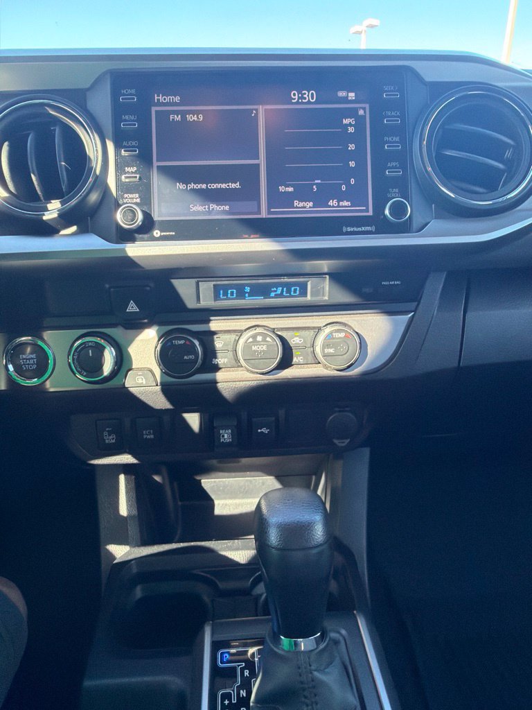 Used 2023 Toyota Tacoma SR5 w/ Technology Package AWD/4WD image 12