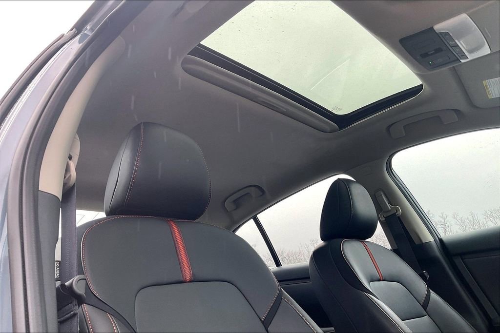 Used 2024 Nissan Sentra SR w/ SR Premium Package image 21