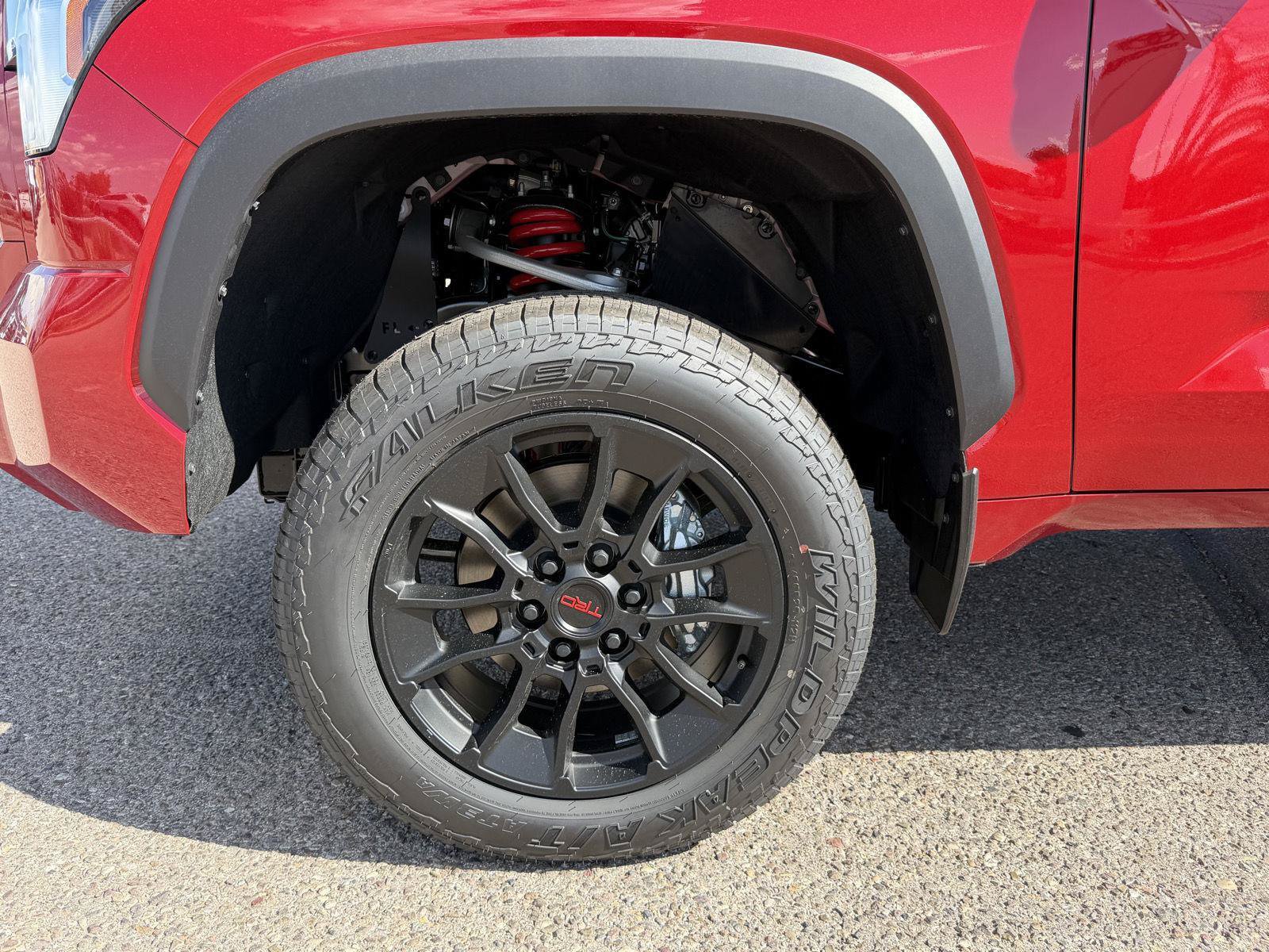 New 2026 Toyota Tundra Limited AWD/4WD image 32