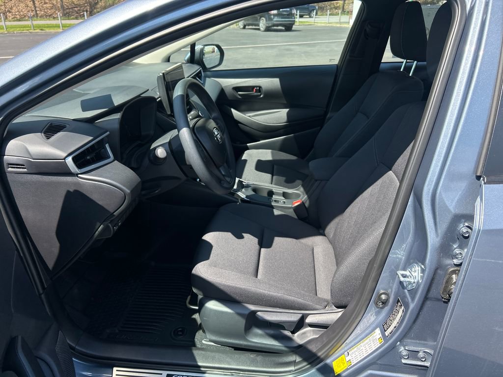 New 2026 Toyota Corolla LE FWD image 17