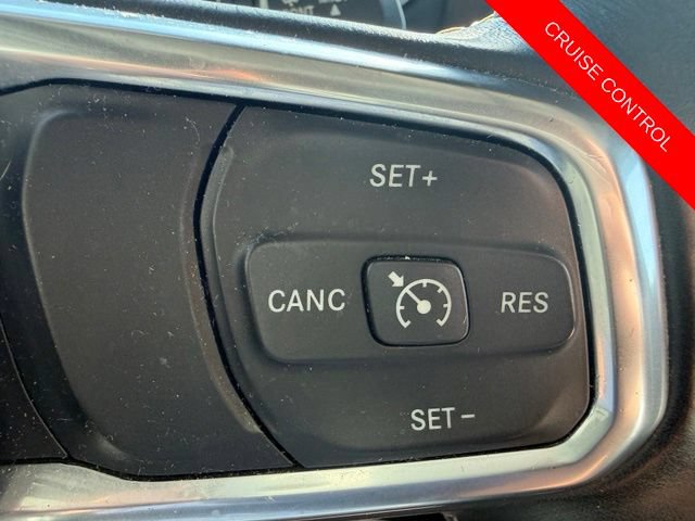 Used 2019 Jeep Wrangler Unlimited Sahara w/ LED Lighting Group AWD/4WD image 36