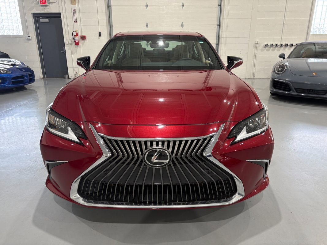 Used 2019 Lexus ES 350 w/ Premium Package FWD image 2