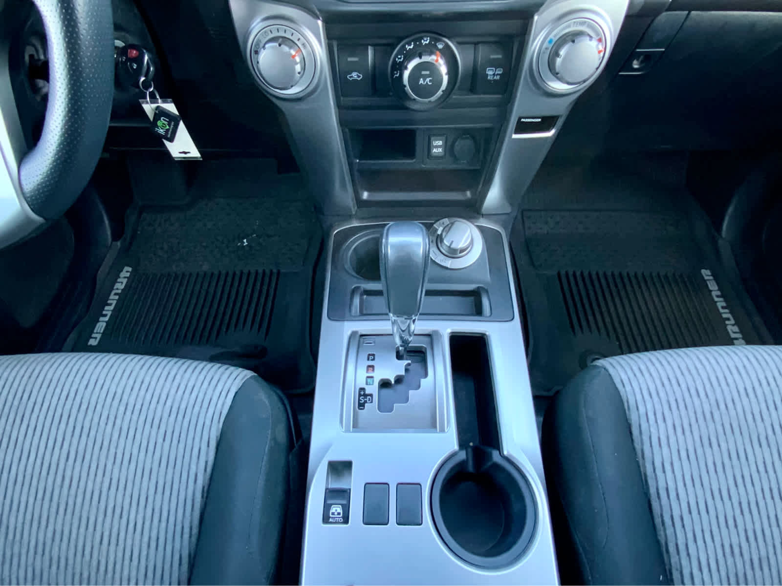 Used 2018 Toyota 4Runner SR5 image 45