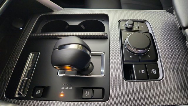 New 2026 MAZDA CX-90 Plug-In Hybrid w/Premium Sport AWD/4WD image 17