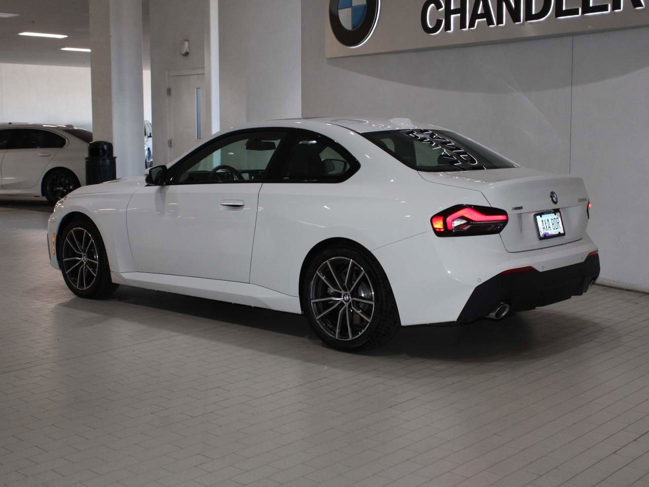 Used 2023 BMW 230i xDrive Coupe w/ Premium Package image 5