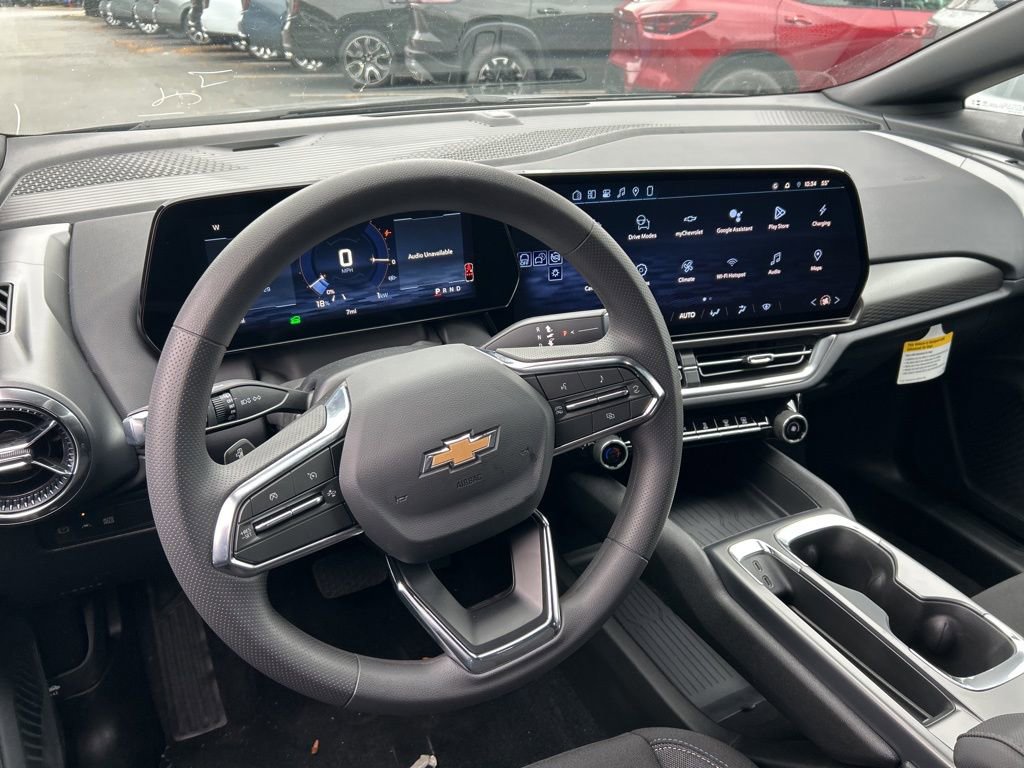 New 2026 Chevrolet Equinox EV LT image 11
