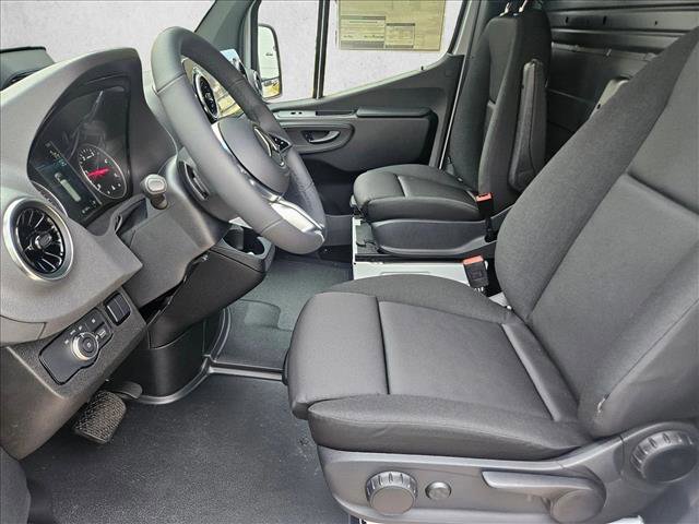 New 2026 Mercedes-Benz Sprinter 3500 image 14