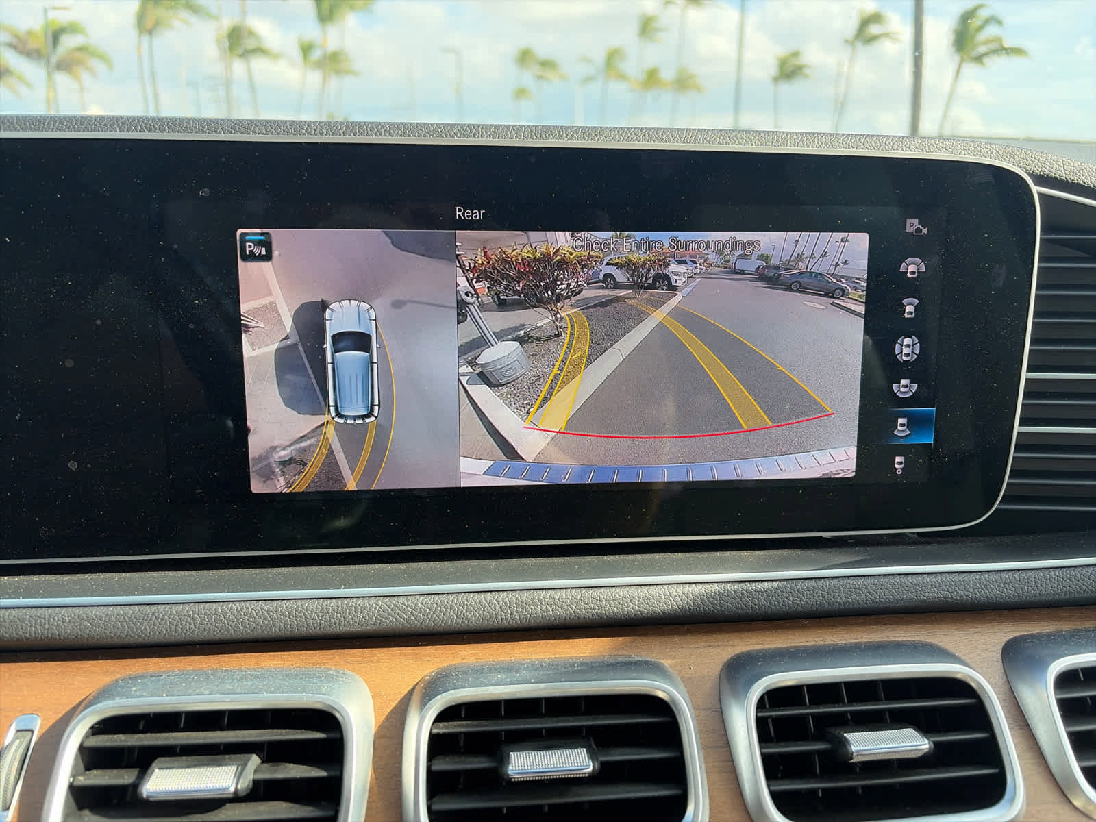 Used 2022 Mercedes-Benz GLE 350 4MATIC image 18