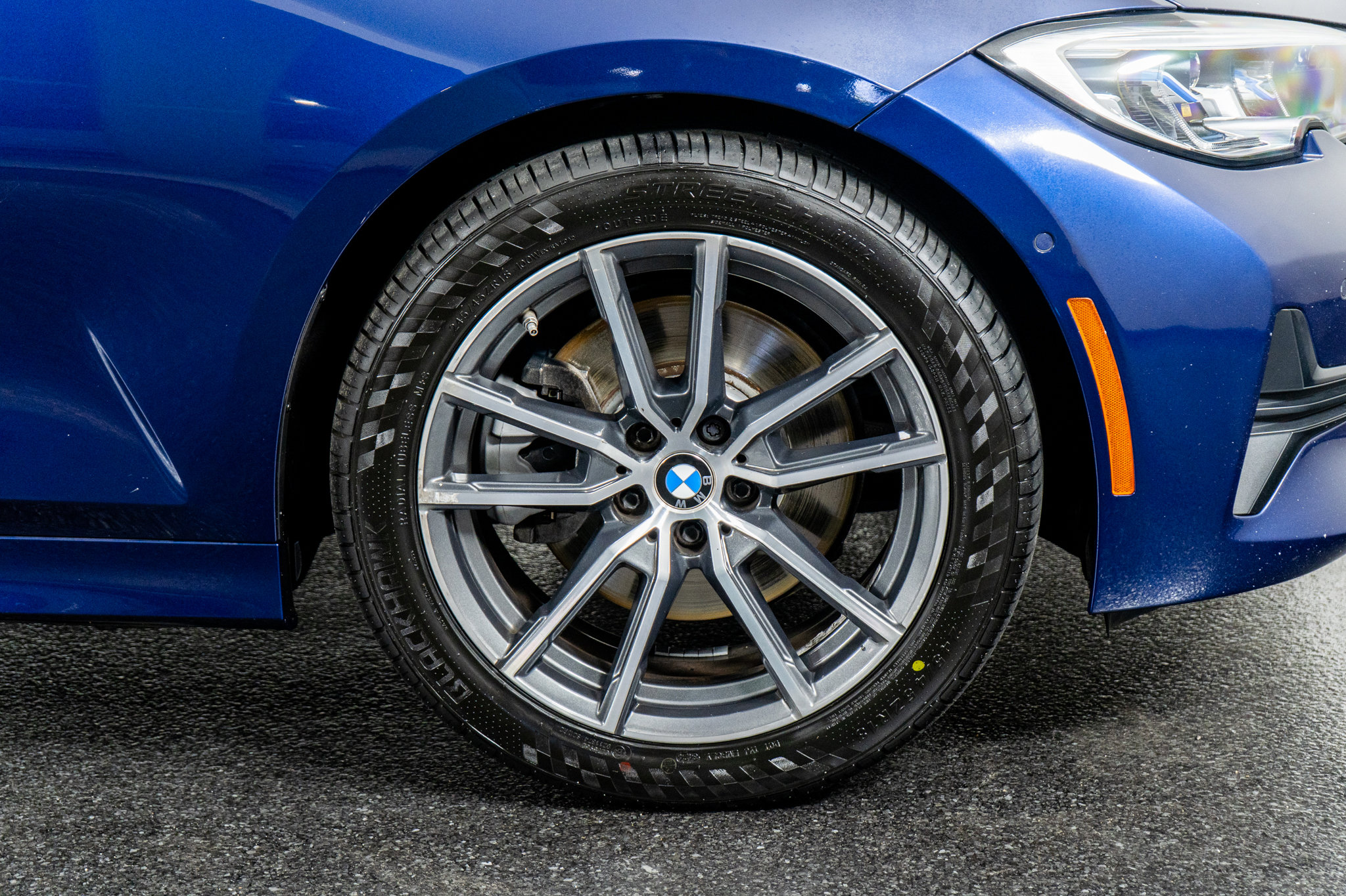 Used 2020 BMW 330i Sedan w/ Executive Package image 7