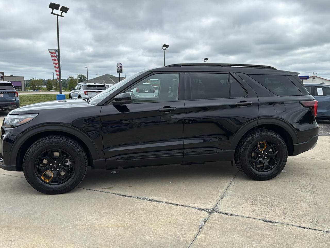 New 2026 Ford Explorer Tremor w/ Tremor Convenience Package AWD/4WD image 19