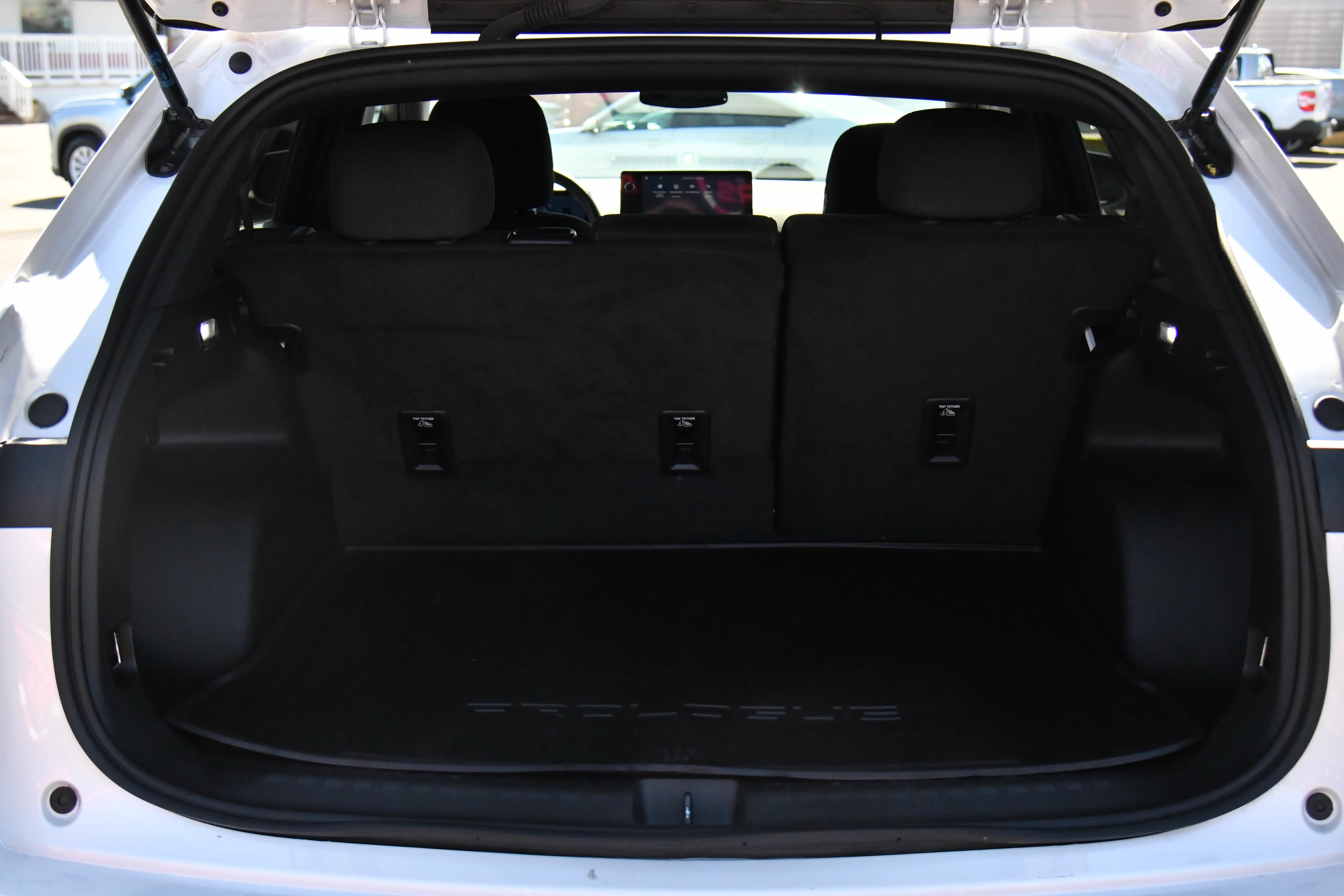 Used 2024 Honda Prologue EX image 42