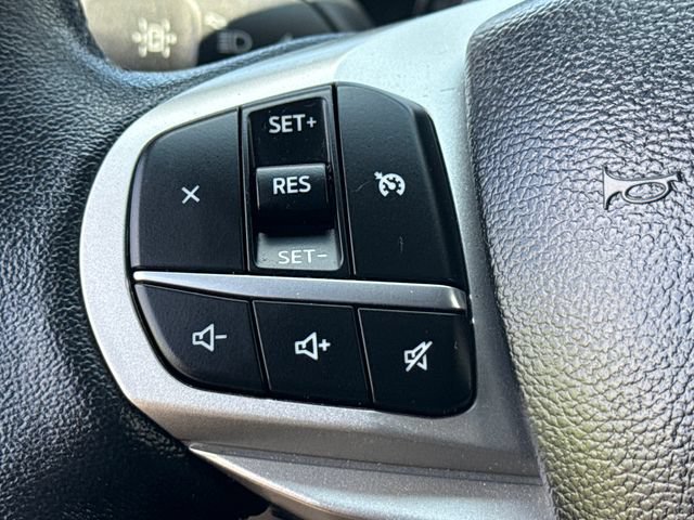 Used 2024 Ford Explorer XLT w/ Equipment Group 202A AWD/4WD image 27