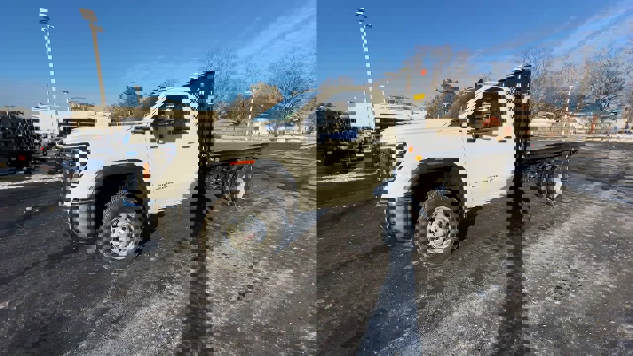 New 2026 GMC Sierra 3500 Pro w/ Convenience Package image 4