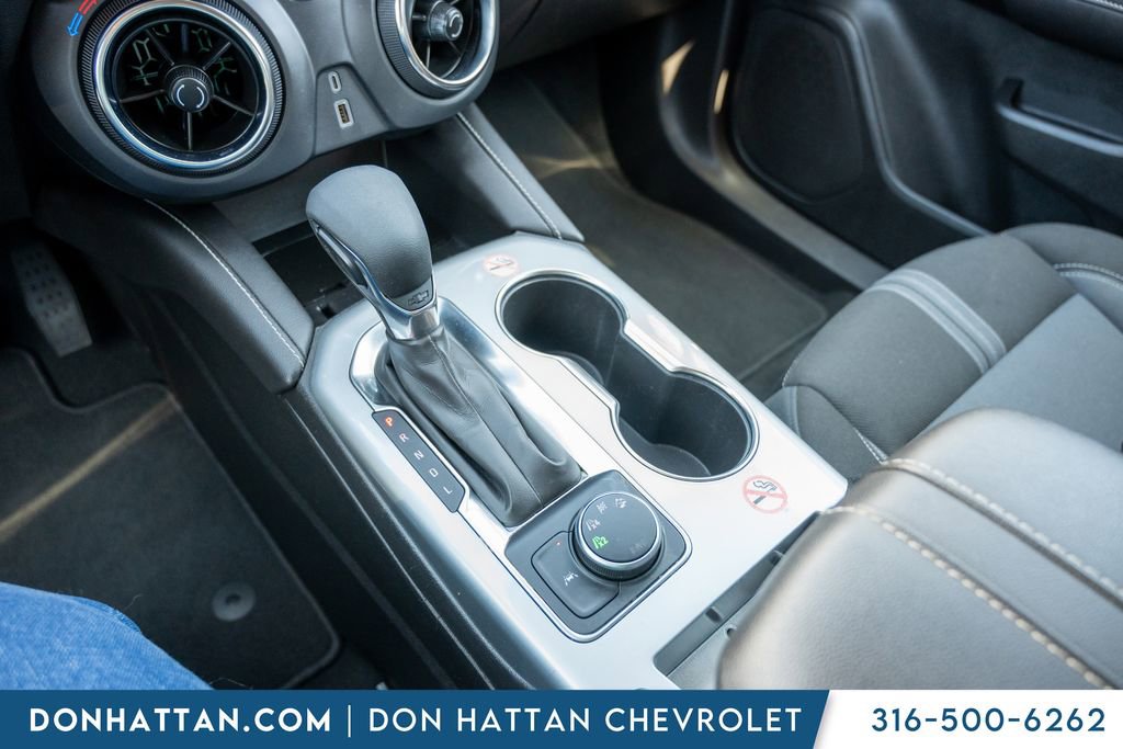 Used 2025 Chevrolet Blazer LT AWD/4WD image 12