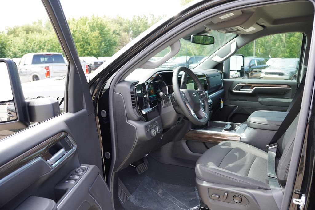 New 2026 Chevrolet Silverado 2500 LT w/ Trail Boss Package AWD/4WD image 10