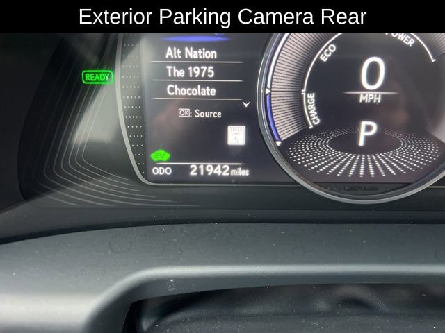 Used 2025 Lexus ES 300h Ultra Luxury image 11