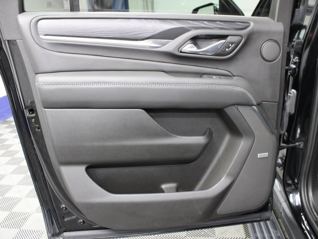 Used 2023 GMC Yukon XL Denali AWD/4WD image 74