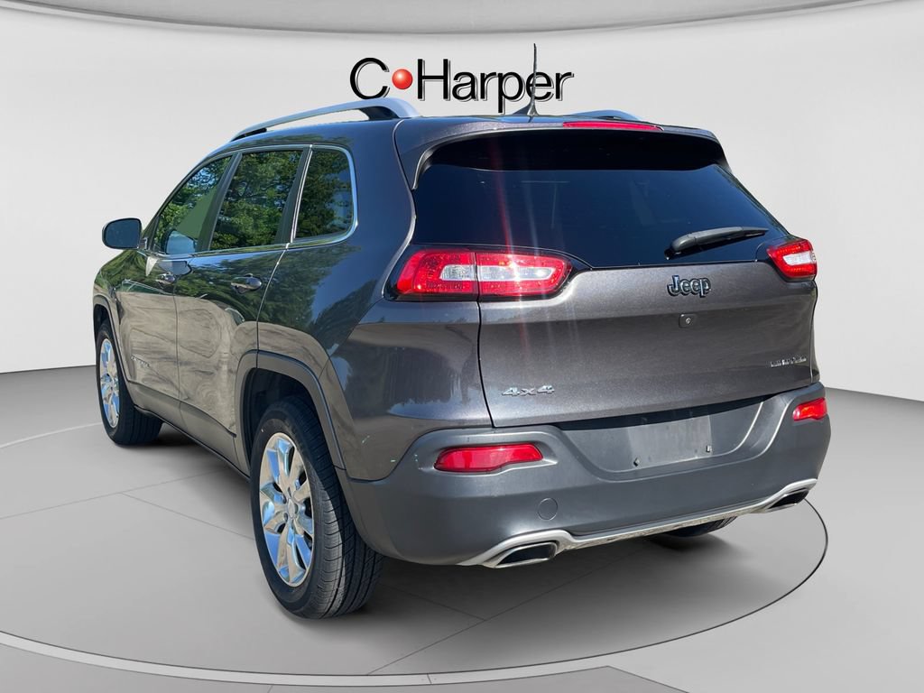 Used 2017 Jeep Cherokee Limited AWD/4WD image 5
