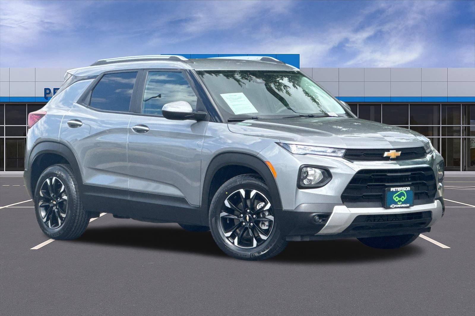 Certified 2023 Chevrolet TrailBlazer LT FWD image 2