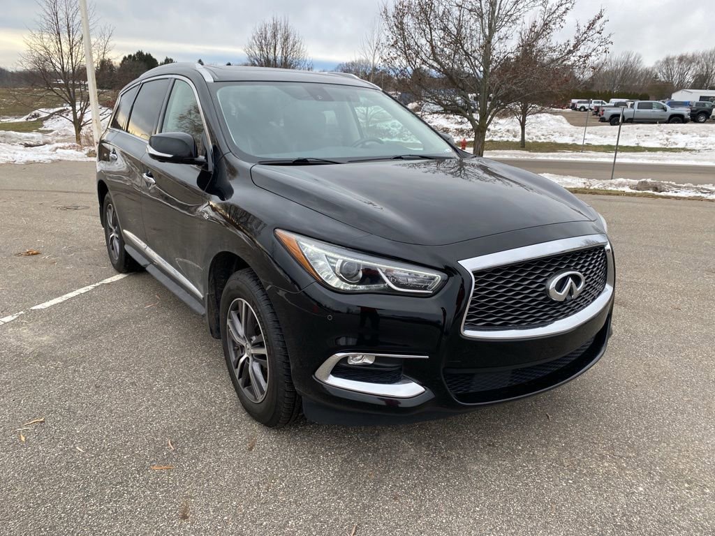 Used 2018 INFINITI QX60 AWD w/ Premium Plus Package image 1