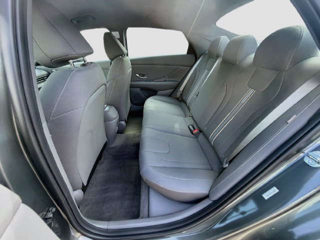 Certified 2026 Hyundai Elantra Sport FWD image 24