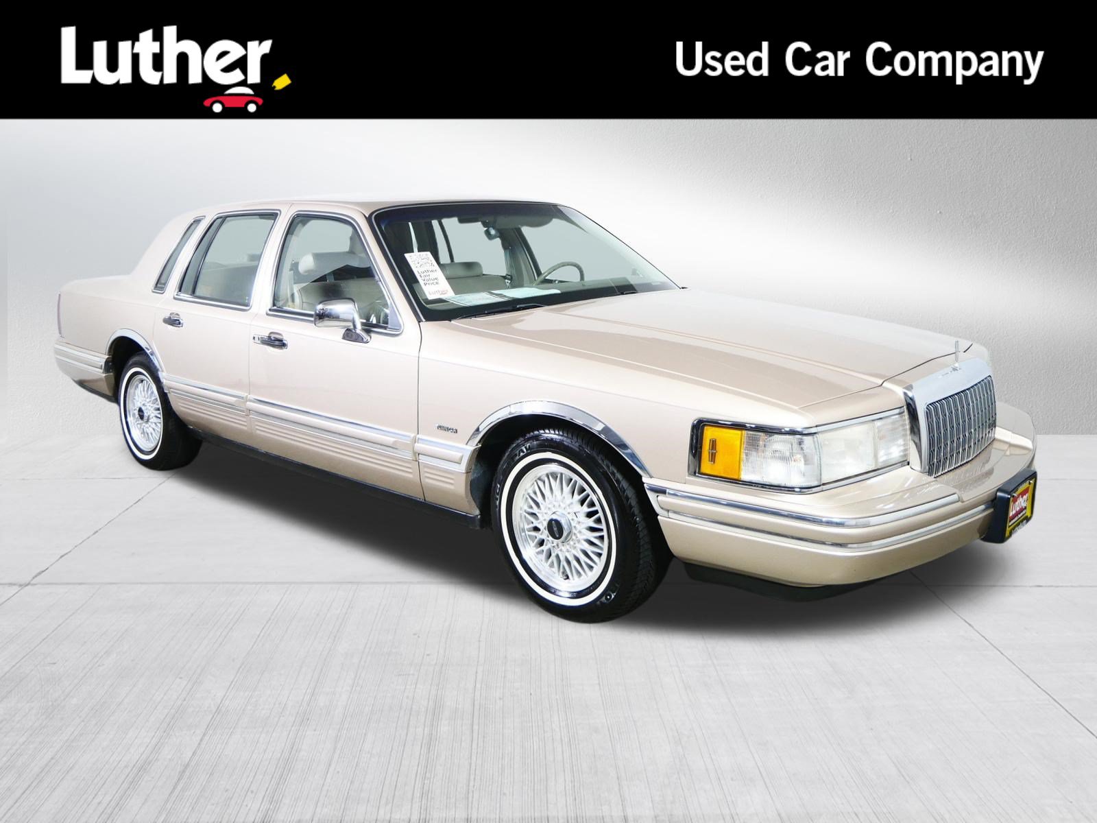 Used 1993 Lincoln Town Car Signature RWD video 1