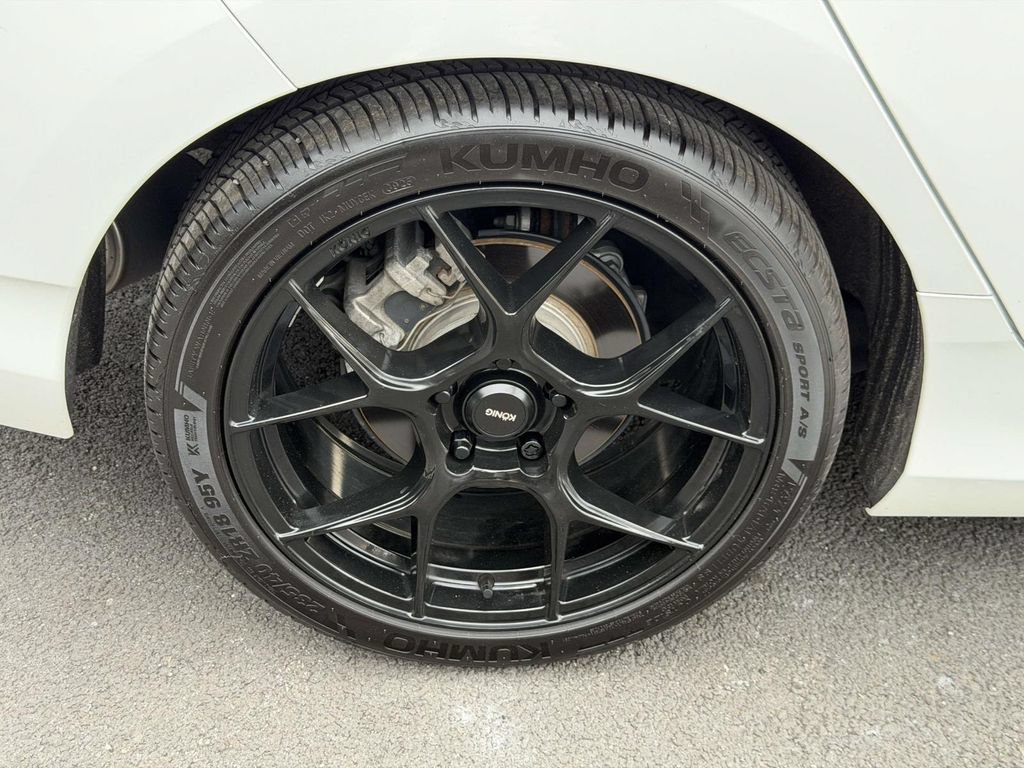Used 2023 Acura Integra A-Spec FWD image 9