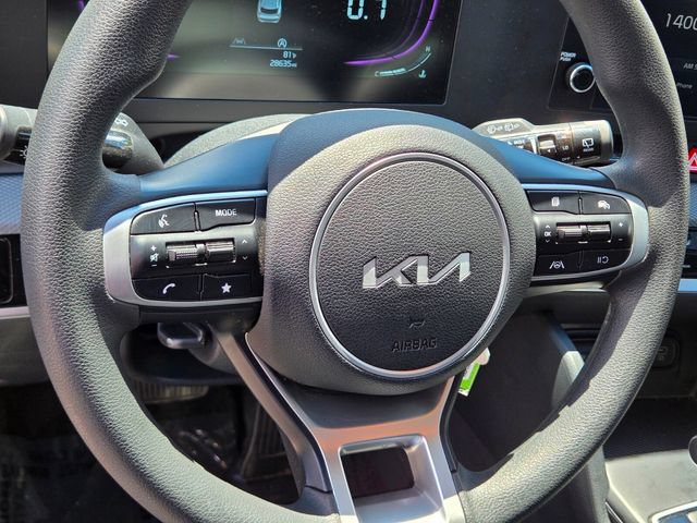 Used 2025 Kia Sportage LX FWD image 25