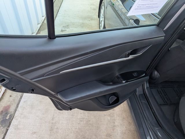 Used 2025 Toyota Camry LE FWD image 20