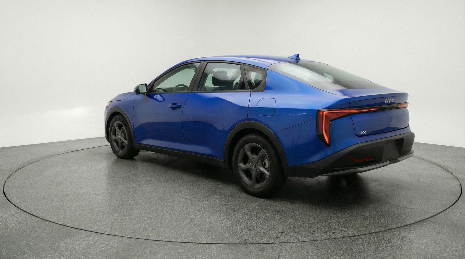 Used 2025 Kia K4 LXS image 6