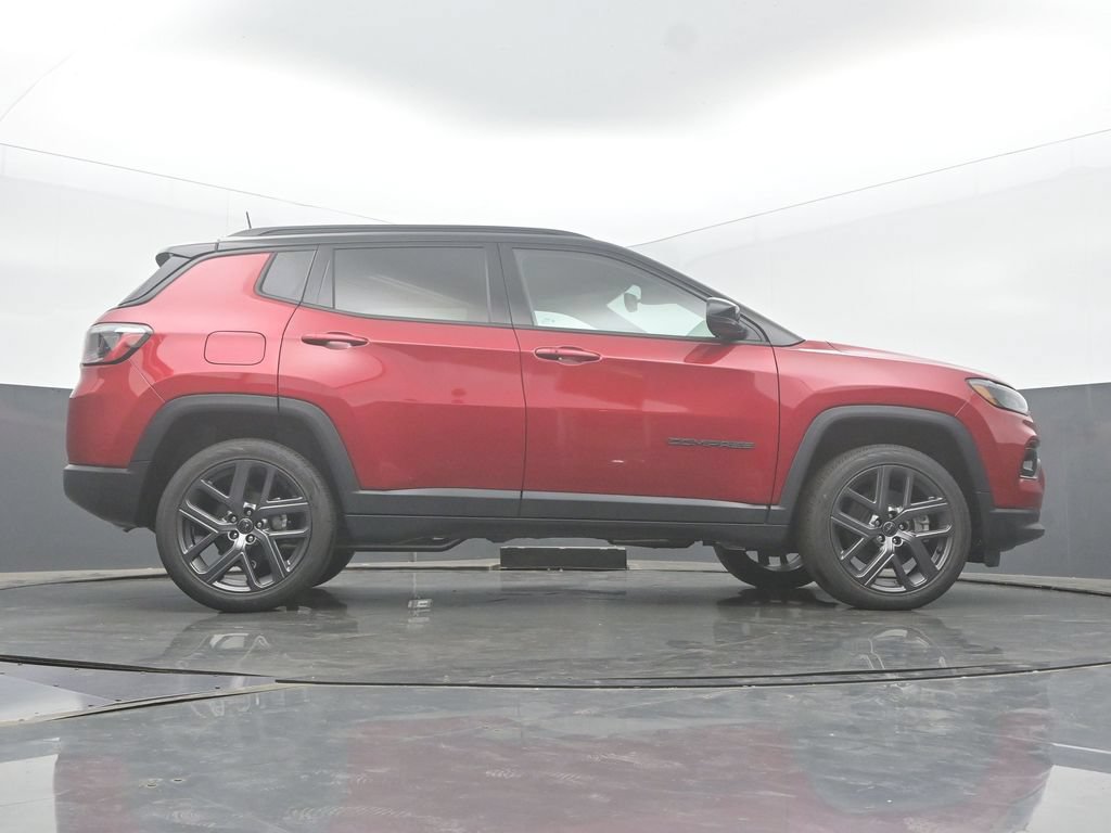 New 2026 Jeep Compass Limited w/ Sun, Sound & Navigation Group AWD/4WD image 50