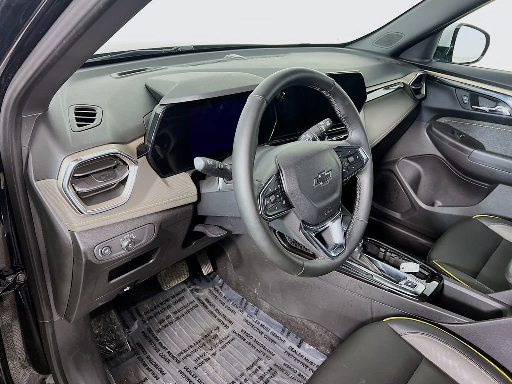 Used 2025 Chevrolet TrailBlazer ACTIV w/ Convenience Package image 8