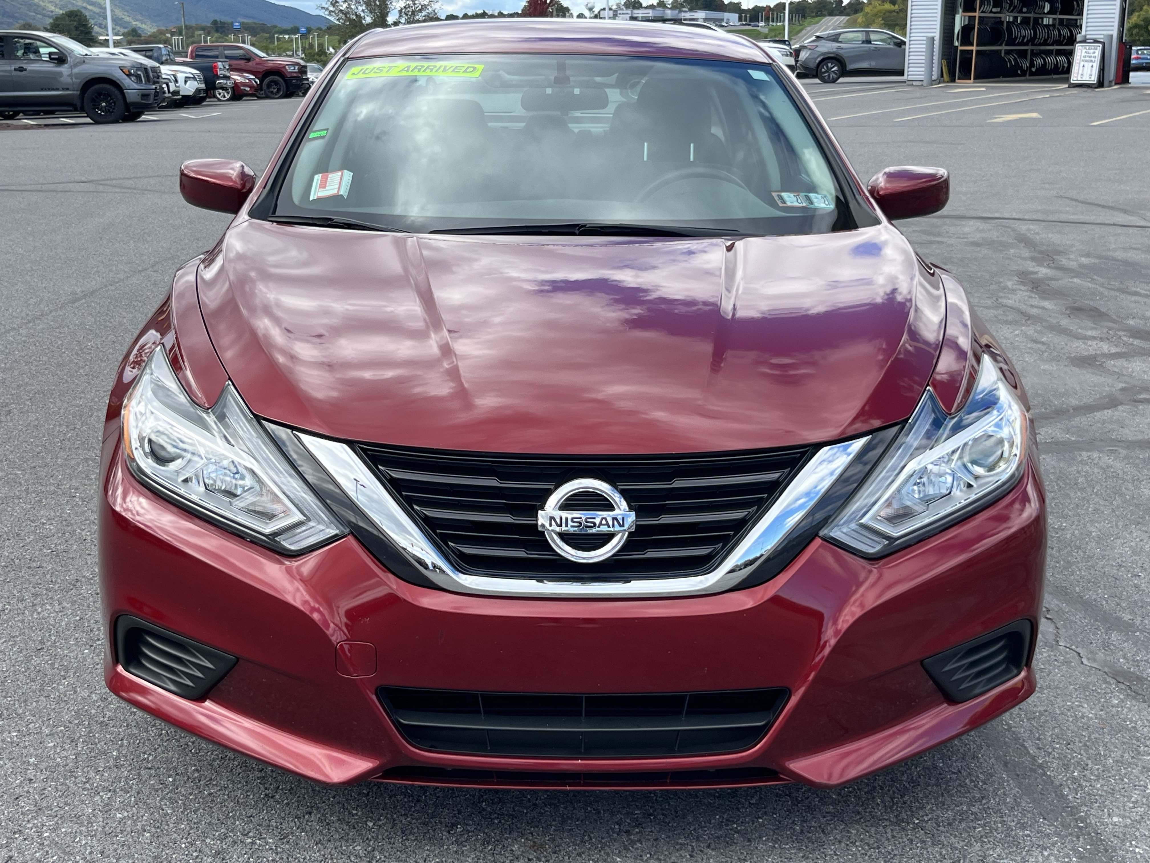 Used 2018 Nissan Altima 2.5 S w/ S Convenience Package FWD image 9
