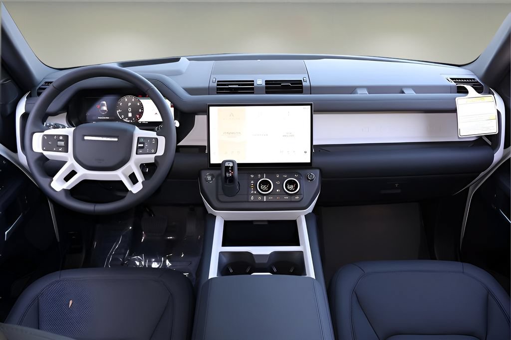 New 2026 Land Rover Defender 110 X-Dynamic SE AWD/4WD image 13