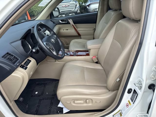 Used 2013 Toyota Highlander Limited AWD/4WD image 14