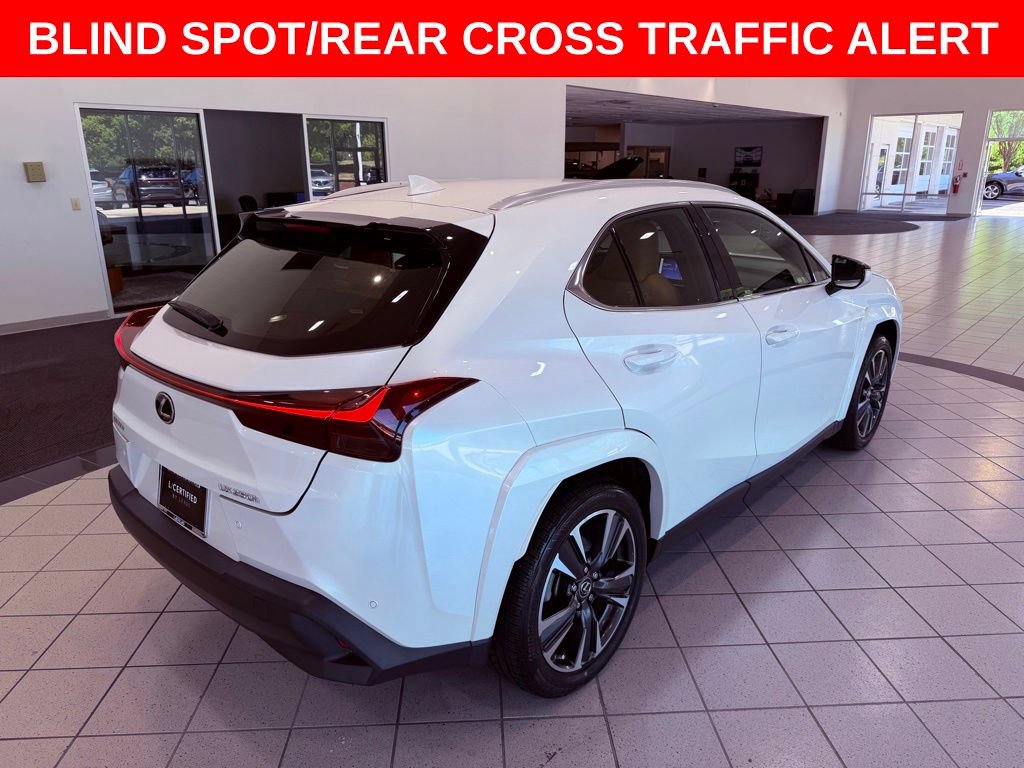 Certified 2023 Lexus UX 250h FWD w/ Accessory Package (Z1) image 8