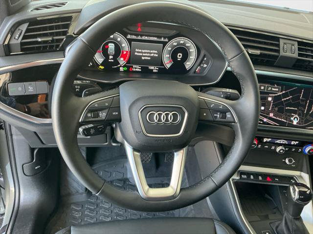 Certified 2025 Audi Q3 2.0T Premium Plus w/ Premium Plus Package AWD/4WD image 13