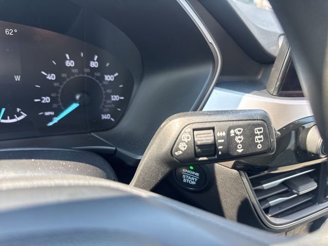 Used 2020 Ford Escape SE image 27