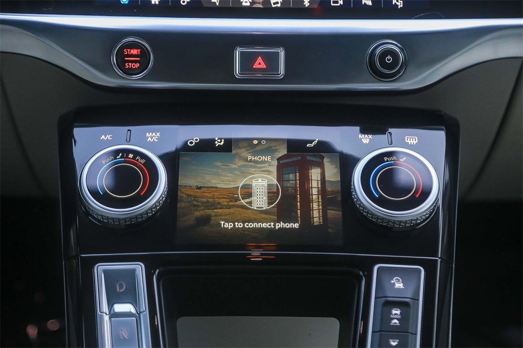Used 2020 Jaguar I-PACE SE image 12
