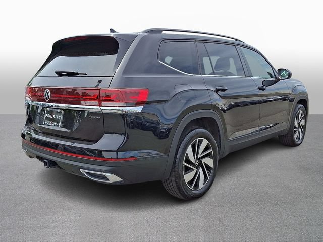Used 2026 Volkswagen Atlas SE AWD/4WD image 4