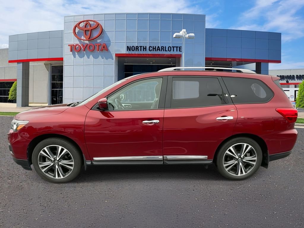 Used 2019 Nissan Pathfinder Platinum image 6