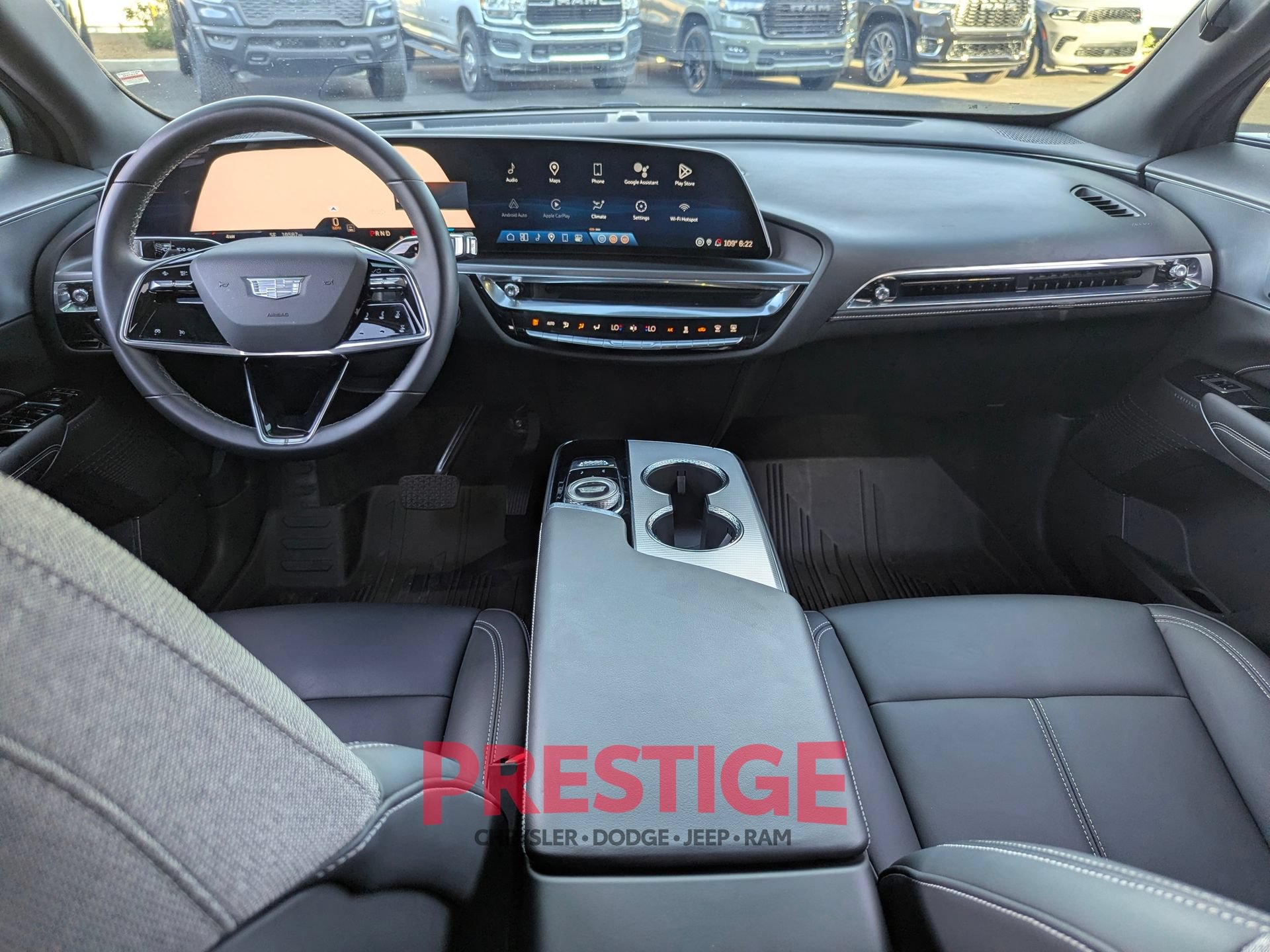 Used 2024 Cadillac Lyriq Tech w/ LPO, Floor Liner Package RWD image 31
