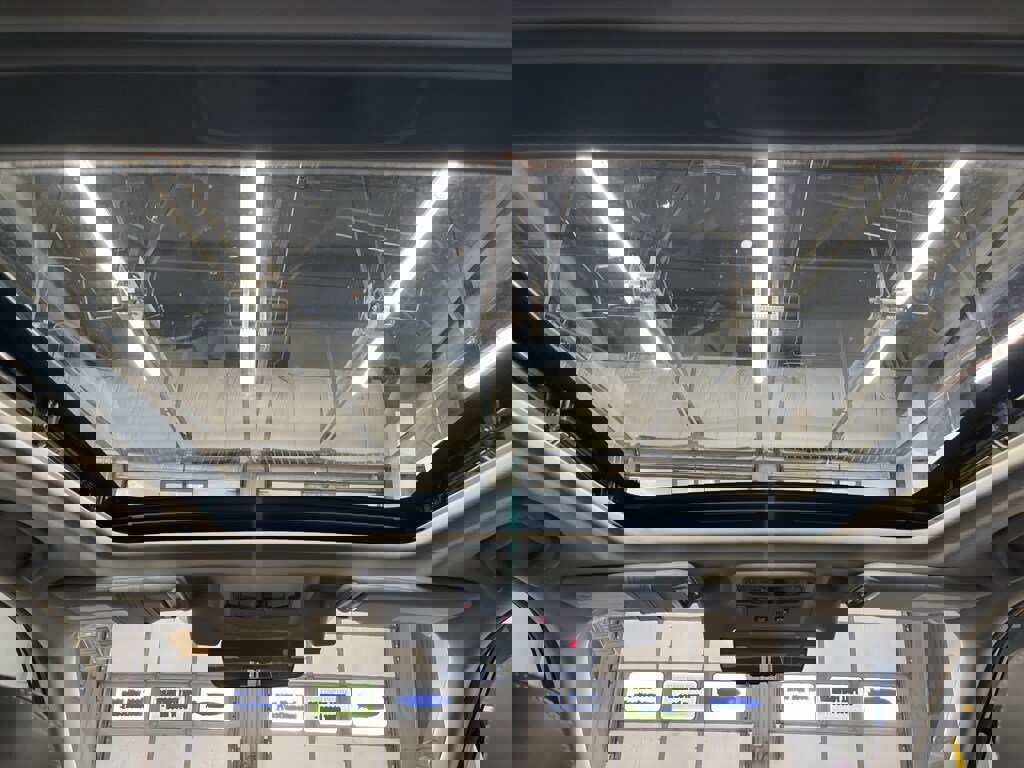 Used 2017 Subaru Forester 2.5i Touring image 31