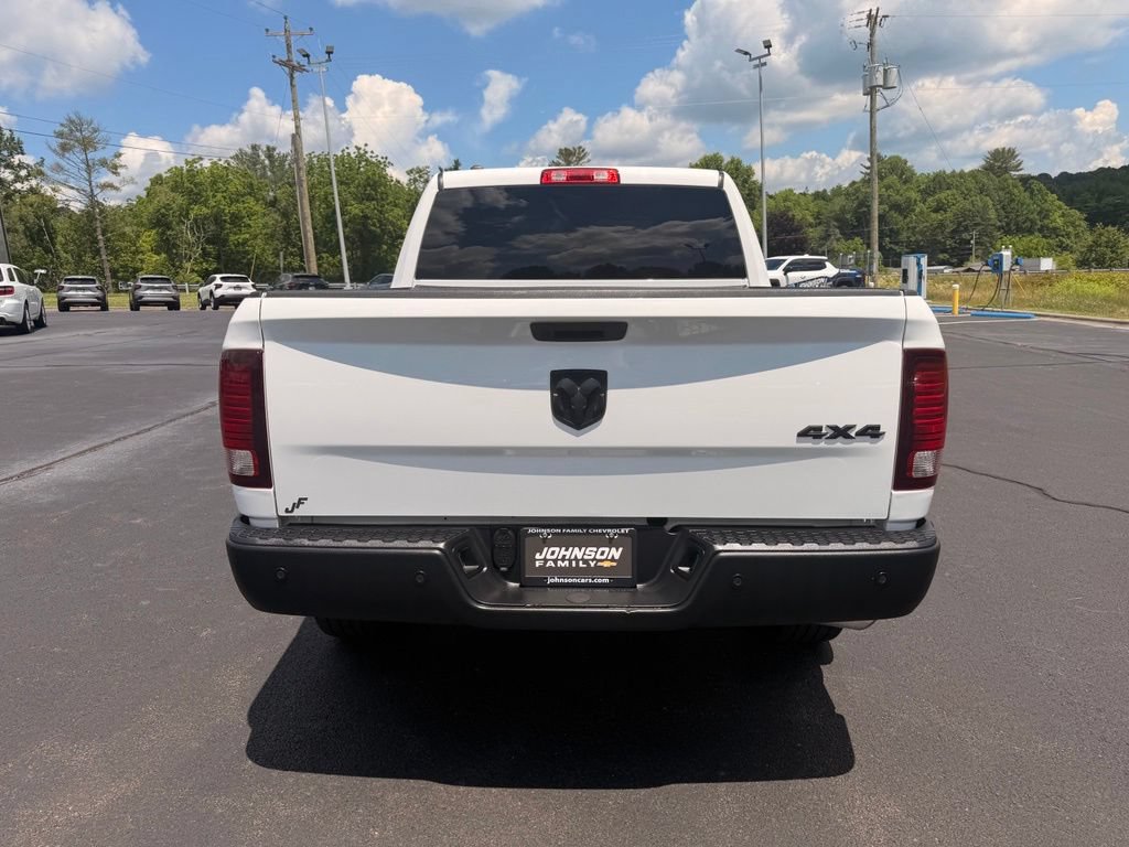 Used 2024 RAM 1500 Warlock AWD/4WD image 9