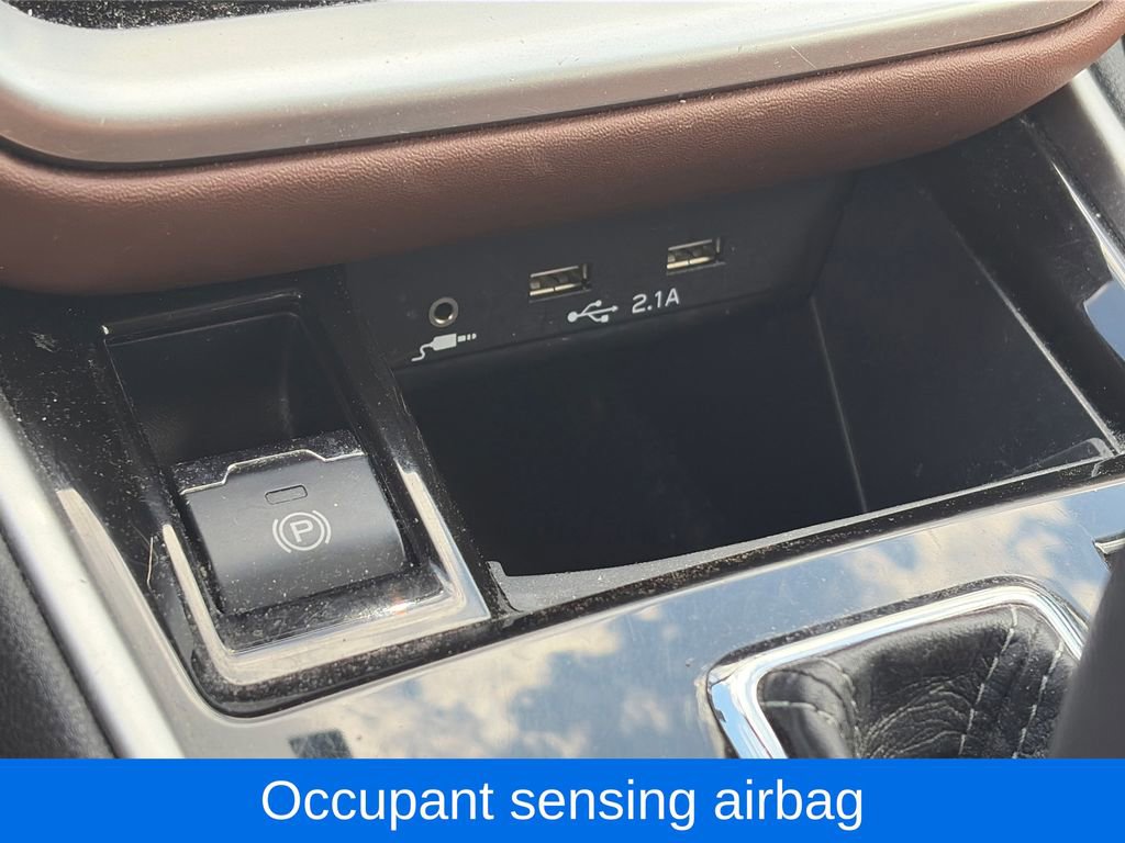 Used 2020 Subaru Outback Touring XT AWD/4WD image 27
