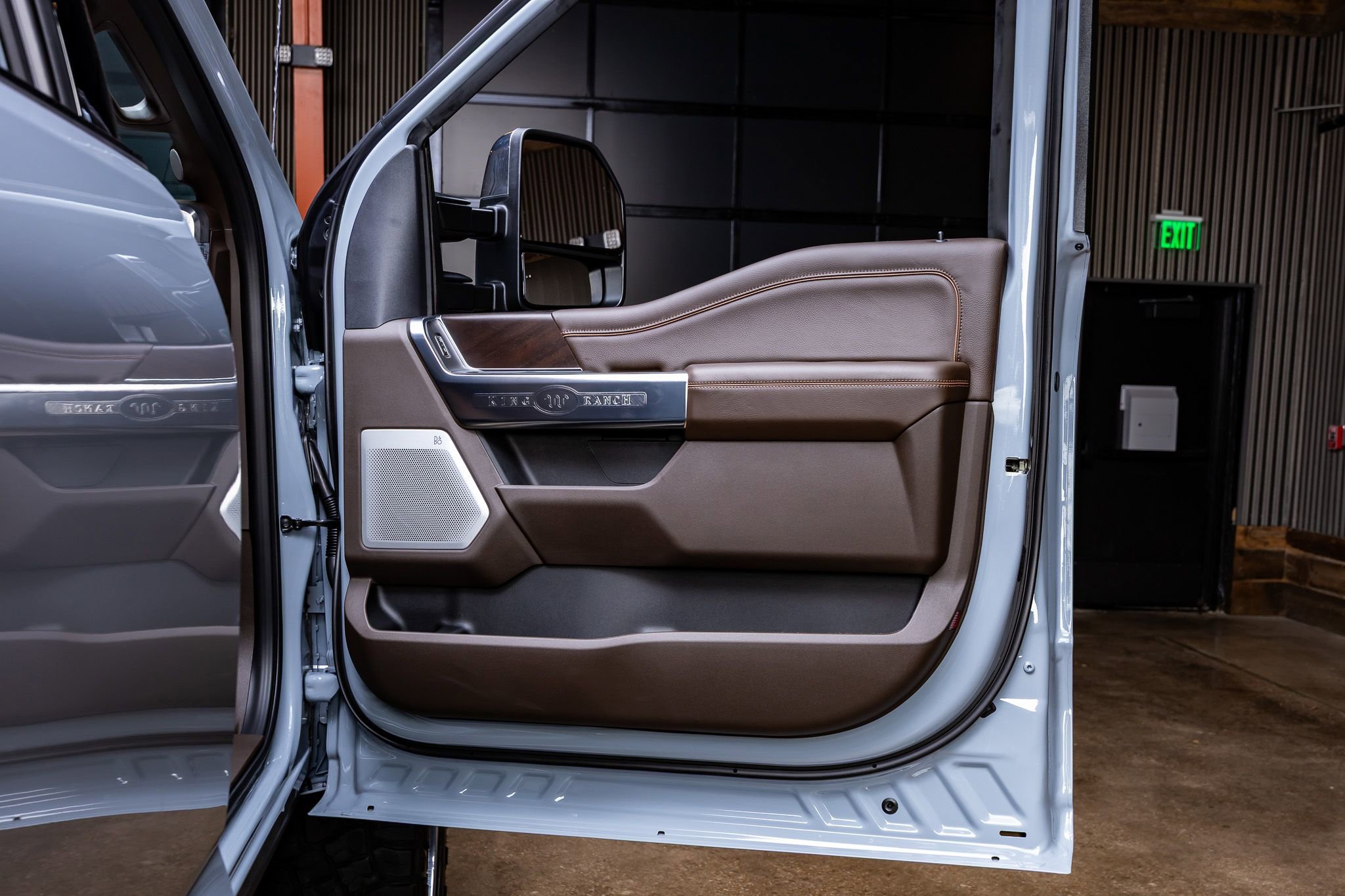 Used 2026 Ford F250 King Ranch w/ Chrome Package image 34