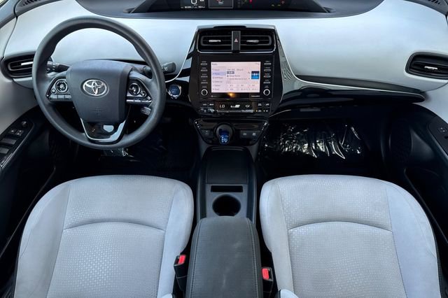 Used 2022 Toyota Prius LE FWD image 15