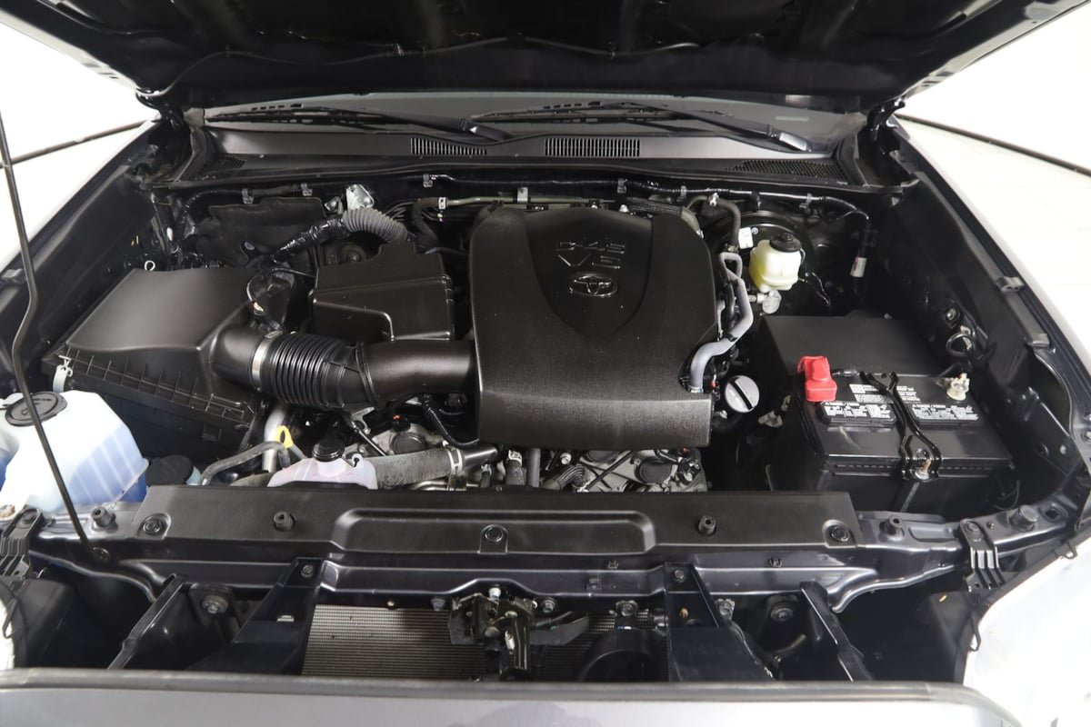 Used 2023 Toyota Tacoma SR AWD/4WD image 42